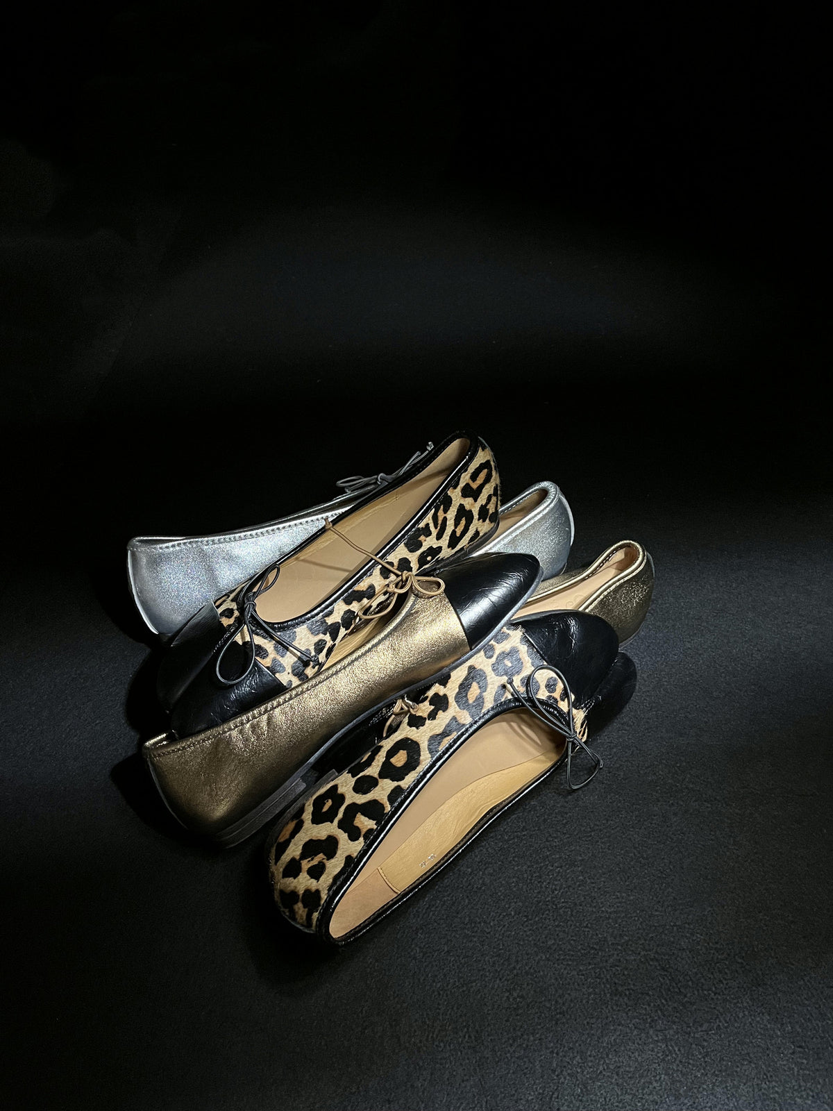 Leopard Tabi Flats